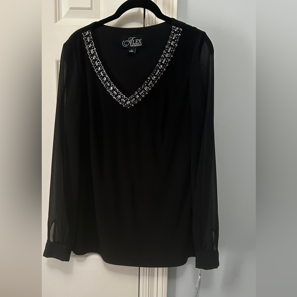 🎉 H P 🎉 NWT Alex Evenings Black Top w V Neck Trim, Sheer Sleeves, Size S…
